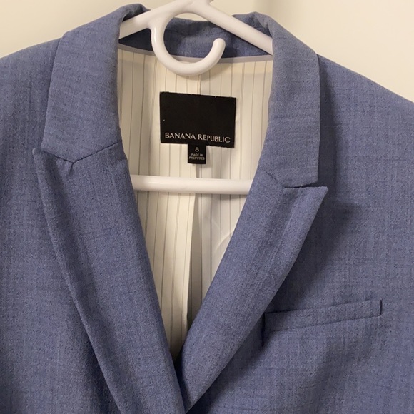 Banana Republic Ready to Wear Suit - Picture 3 of 9